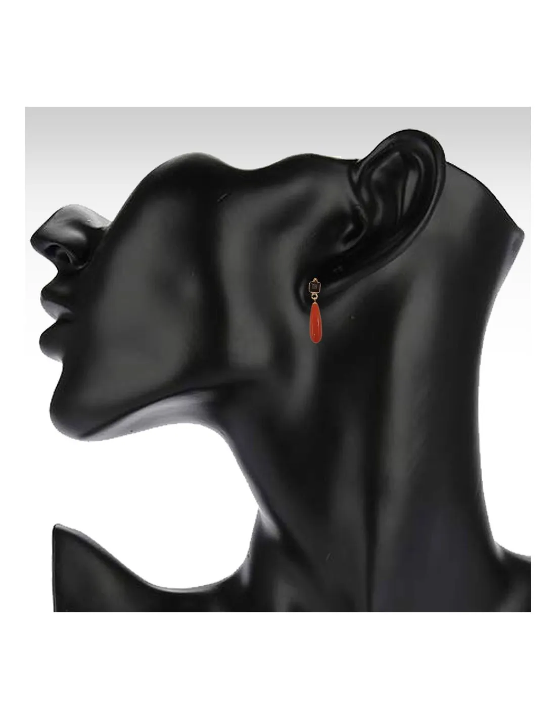 Orecchini in Corallo Rosso e Onice Pendenti
